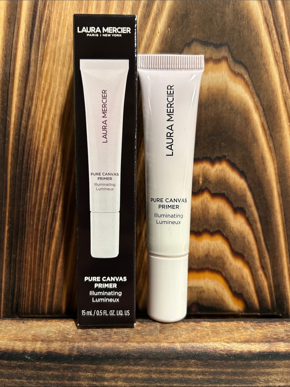 laura mercier Pure Canvas Illuminating Primer - White Cream
